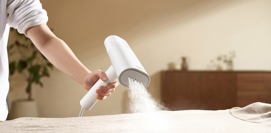 Aparat de calcat vertical Xiaomi Handheld Garment Steamer